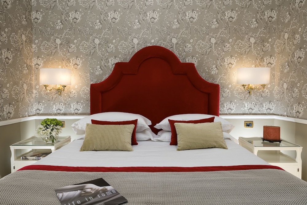 Bettoja Hotel Massimo D'Azeglio 11