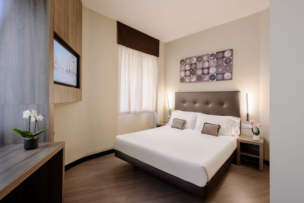 Hotel Mentana 12