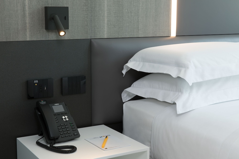 iQ Hotel Milano 10