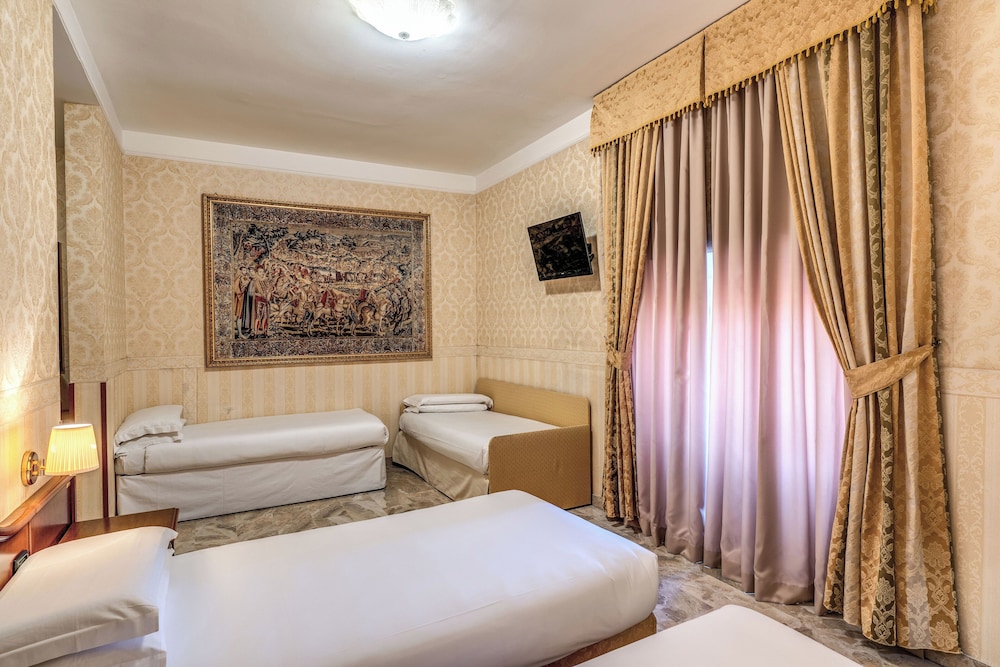 Hotel Orazia 12