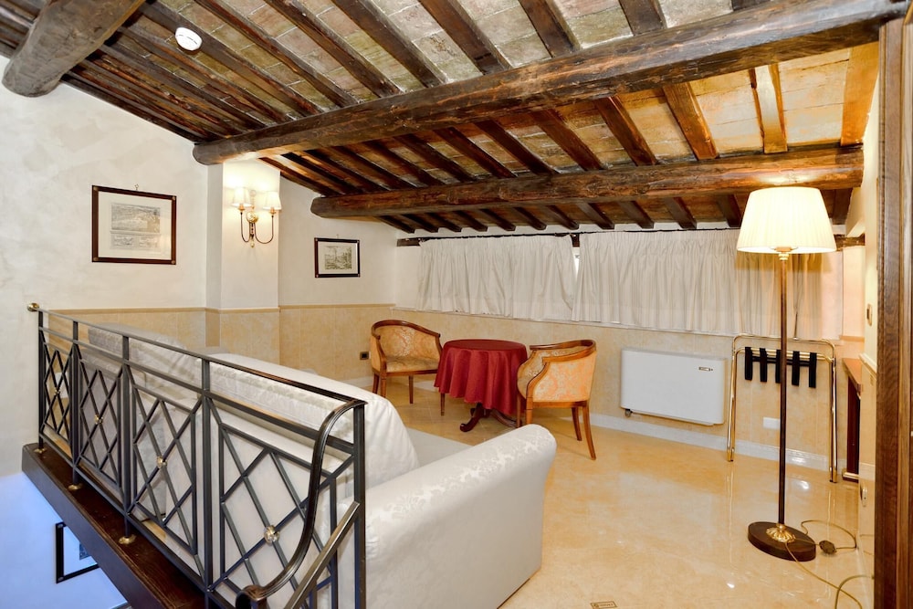 Hotel Pantheon 17