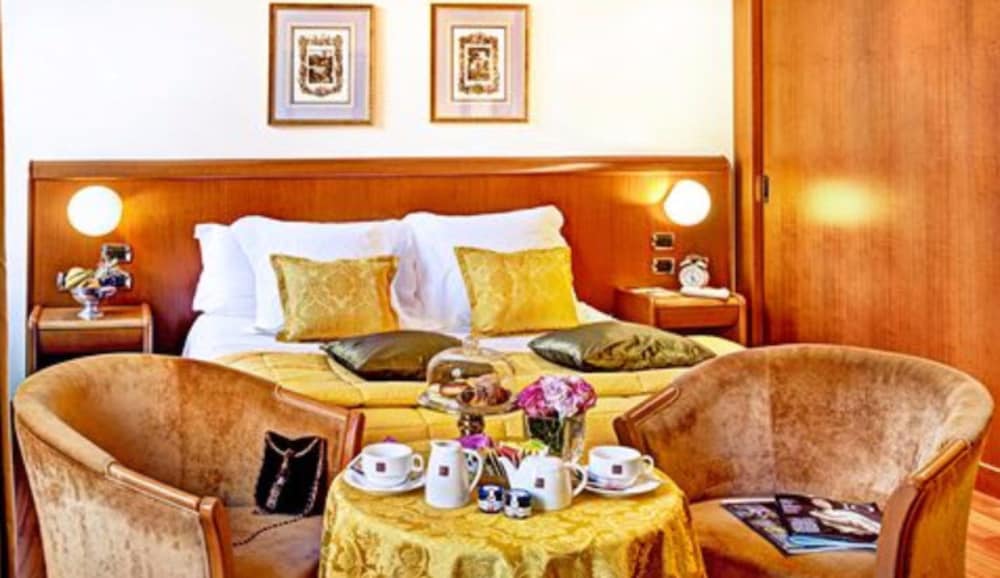 Hotel Ponte Sisto Roma 11