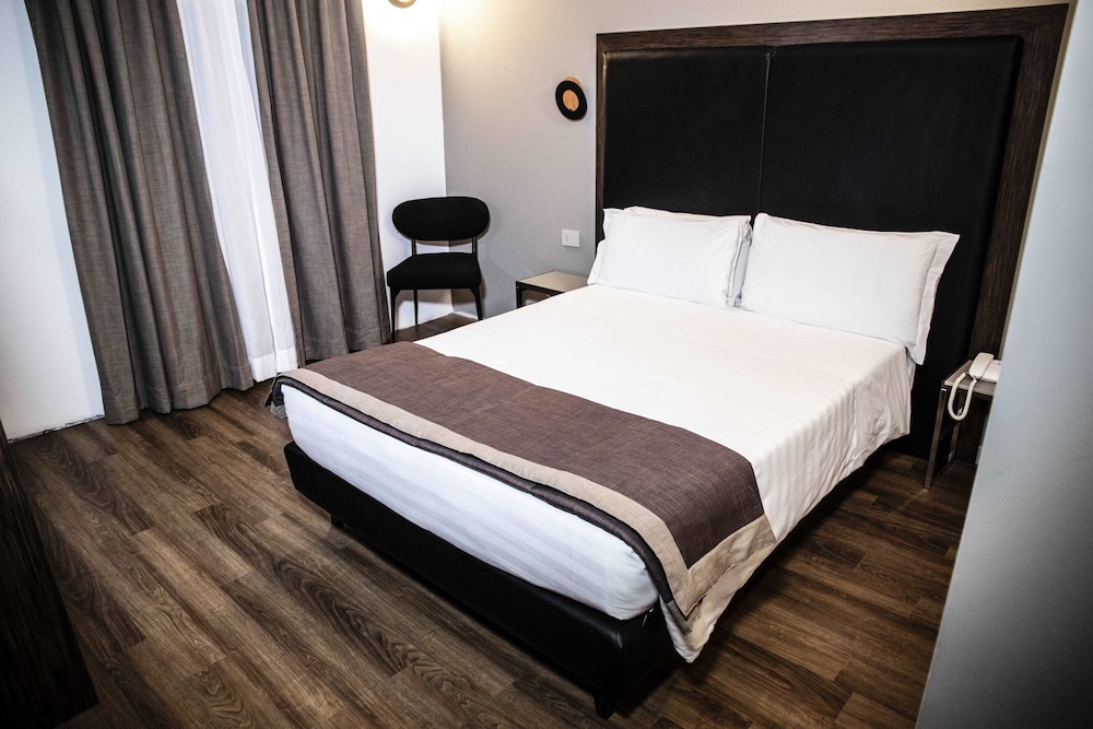 Al Manthia Hotel 9