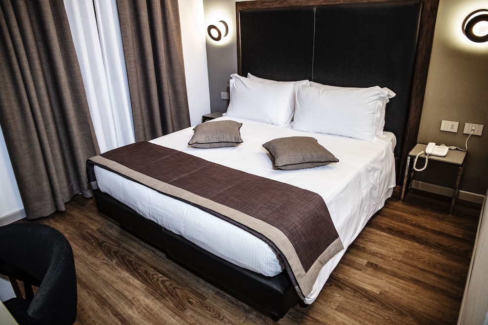 Al Manthia Hotel 12