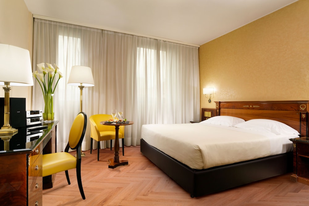 UNAHOTELS Scandinavia Milano 12