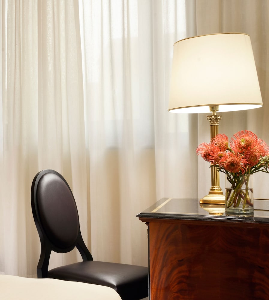 UNAHOTELS Scandinavia Milano 5