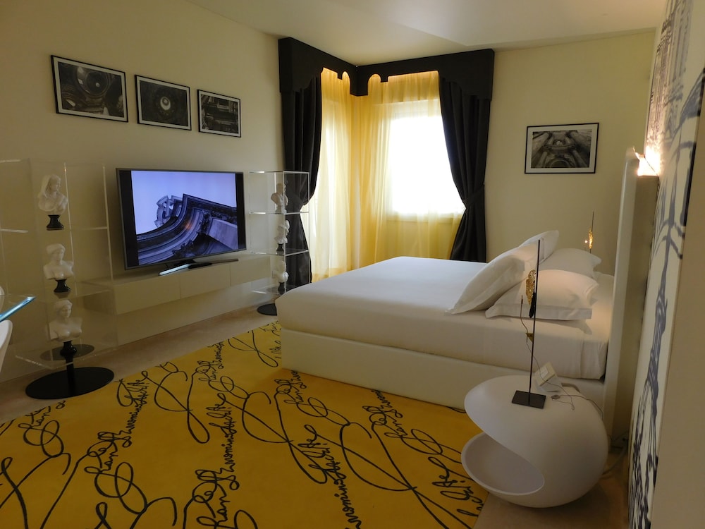 Hotel Ripa Roma 22