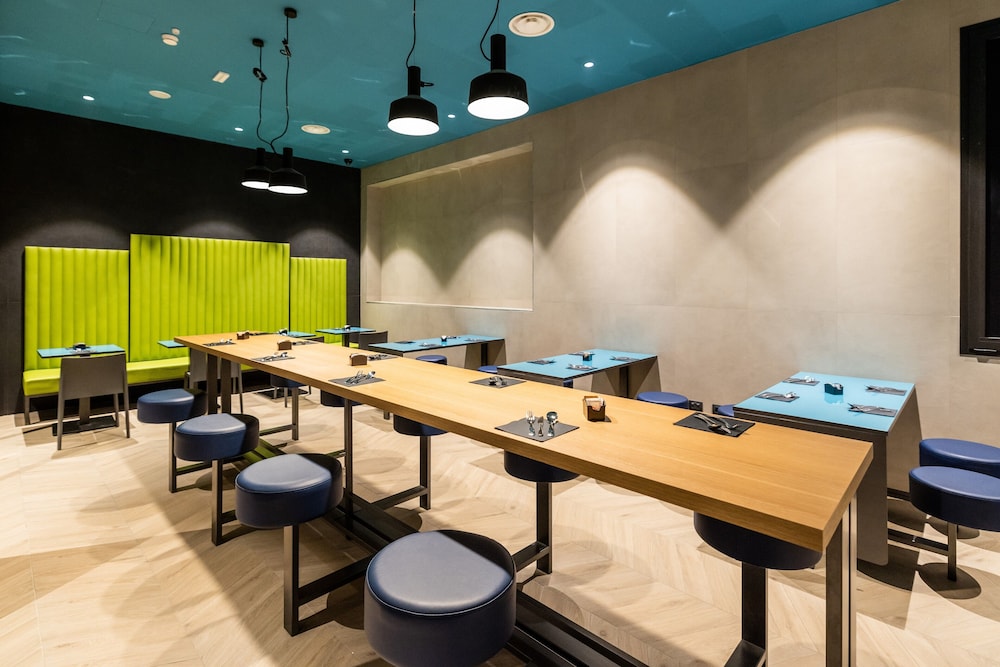 Smart Hotel Central Station 16