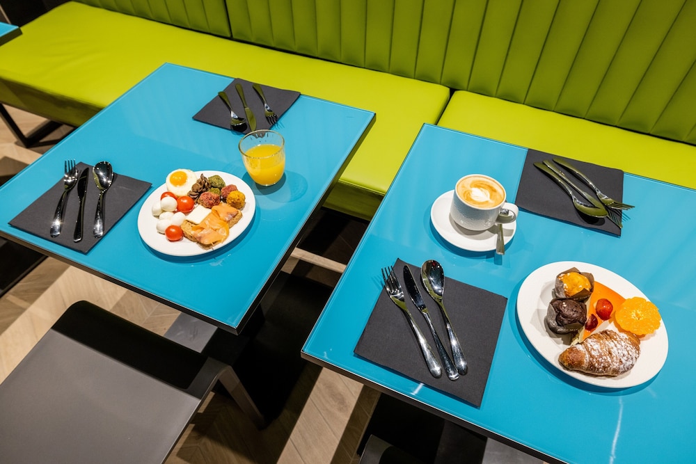 Smart Hotel Central Station 20