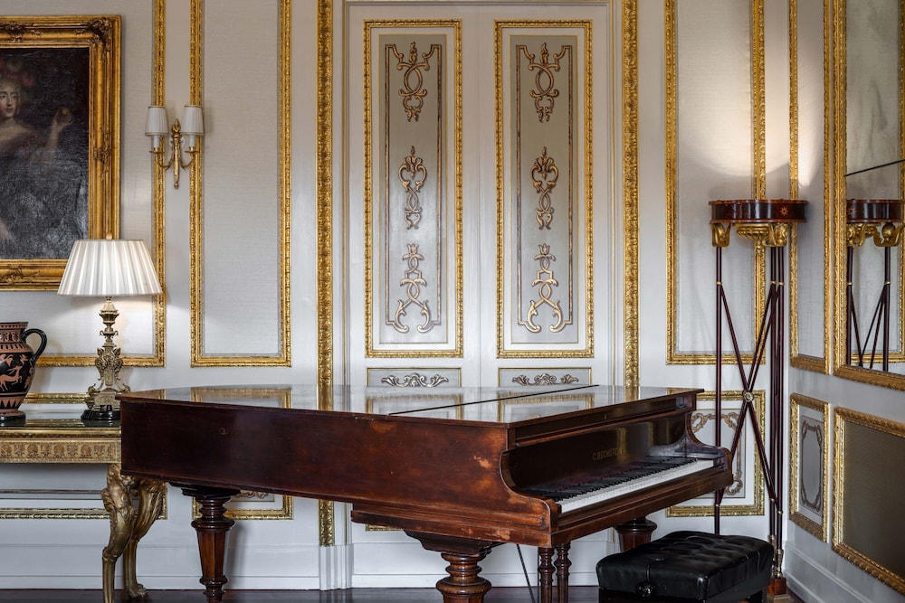 The St. Regis Rome 21