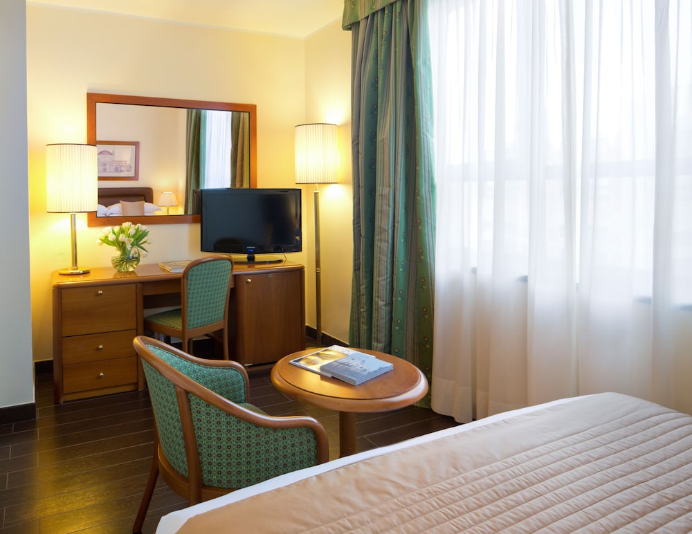 Starhotels Business Palace 12