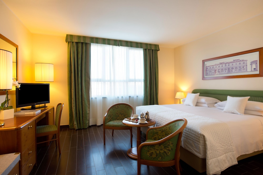 Starhotels Business Palace 13
