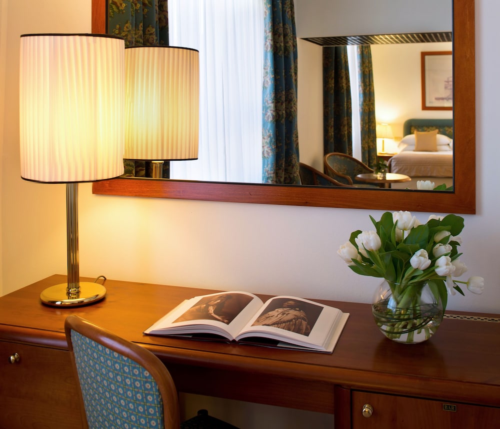 Starhotels Business Palace 17