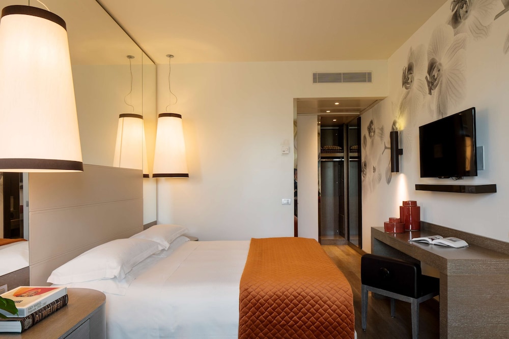 Starhotels E.c.ho. 13
