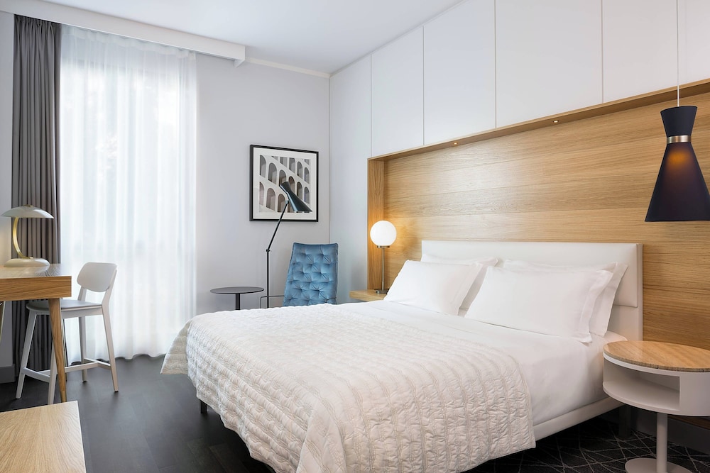 Le Meridien Visconti Rome 14
