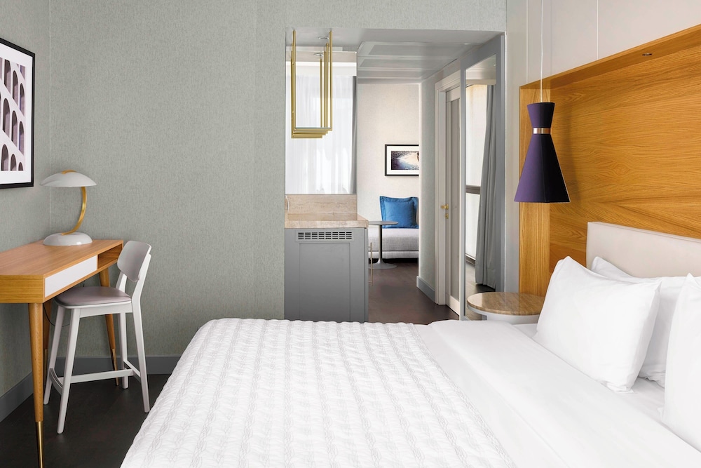 Le Meridien Visconti Rome 18