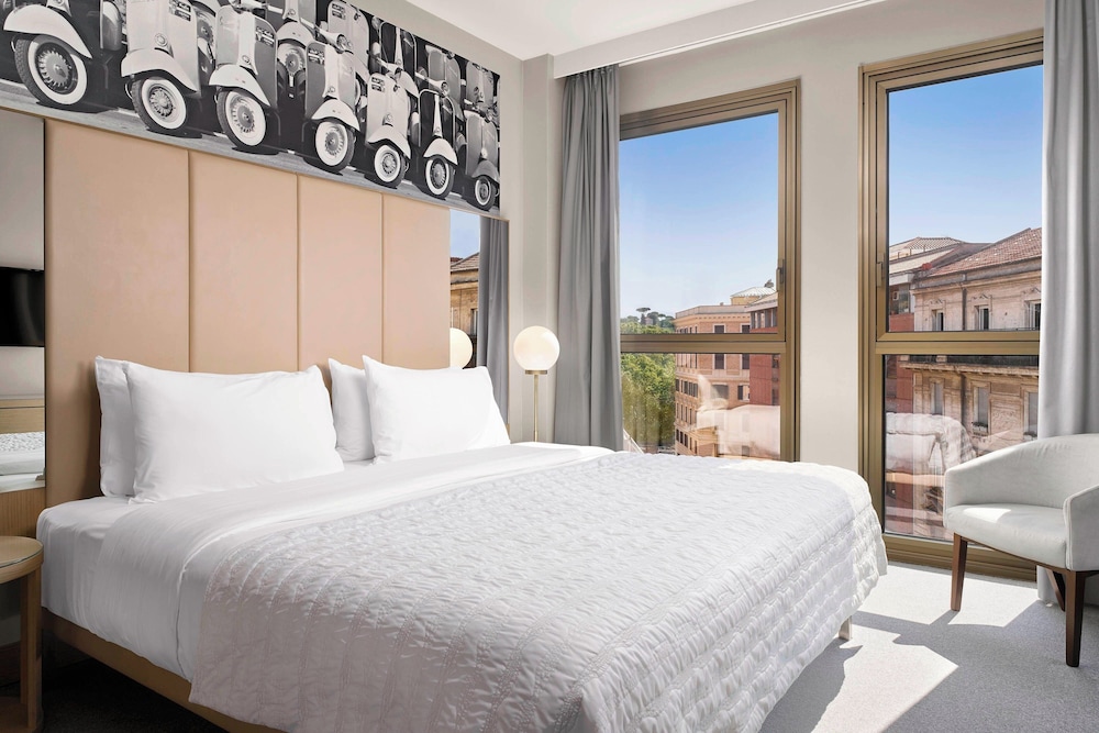 Le Meridien Visconti Rome 12