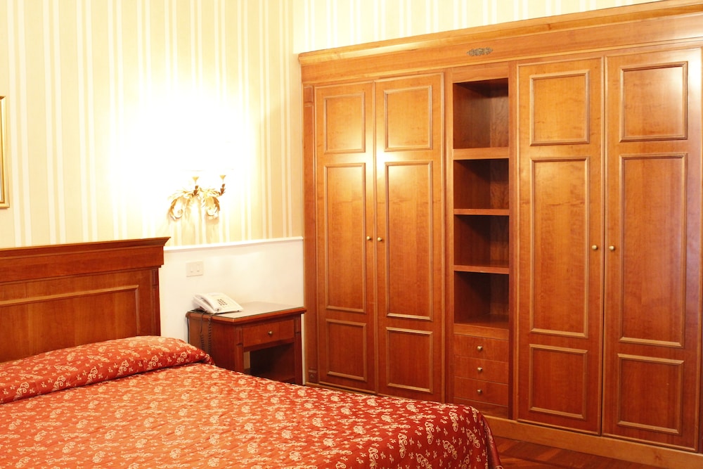 Hotel Torino 9