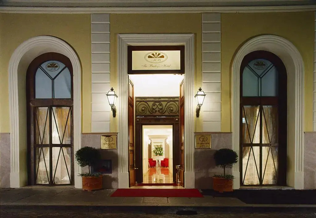 The Bailey's Hotel 21