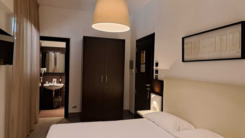 LH Hotel Excel Roma Montemario 10