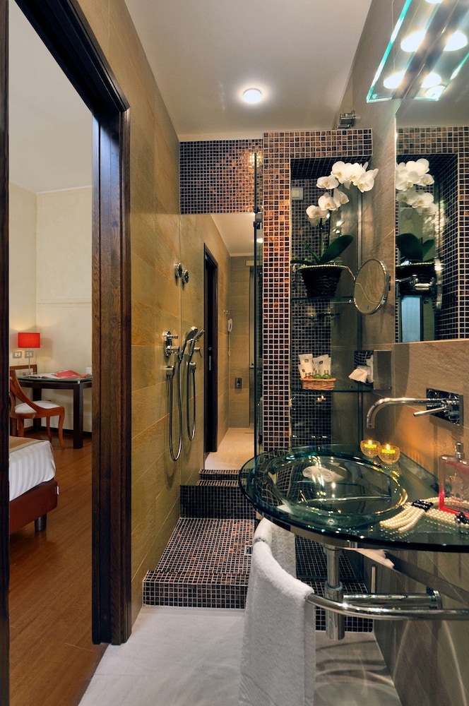 Best Western Hotel Piccadilly 7