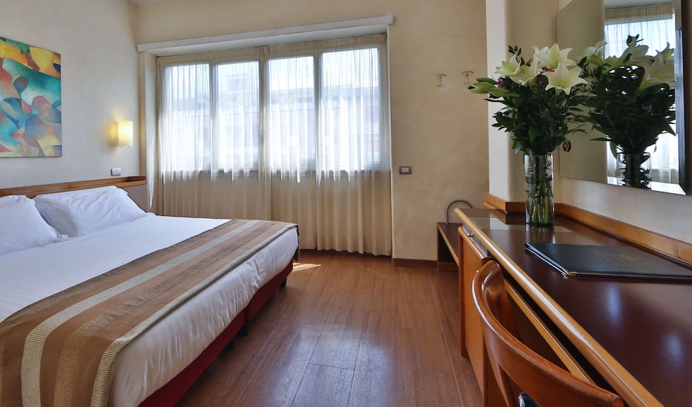Best Western Hotel Piccadilly 8