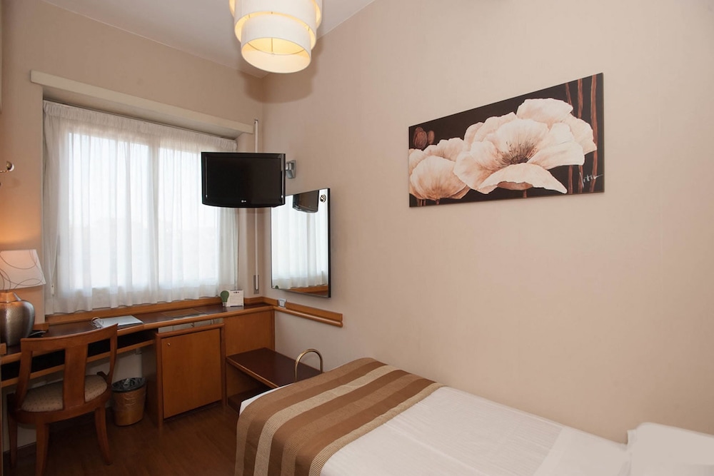 Best Western Hotel Piccadilly 14