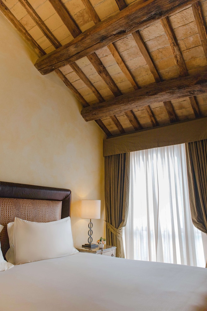 Anantara Palazzo Naiadi Rome Hotel 13