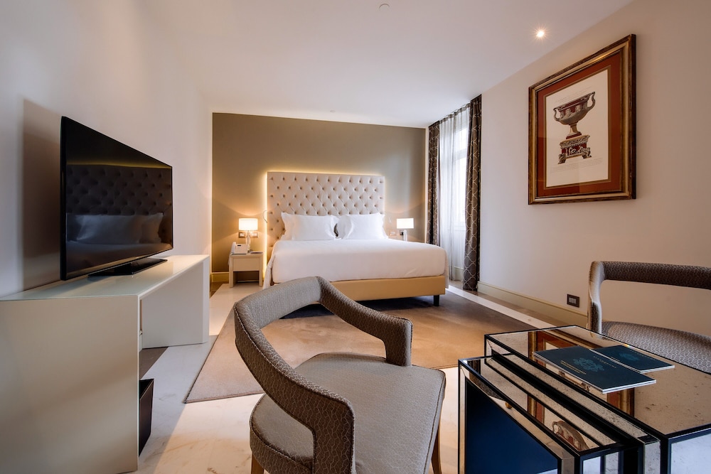 Aleph Rome Hotel, Curio Collection by Hilton 18