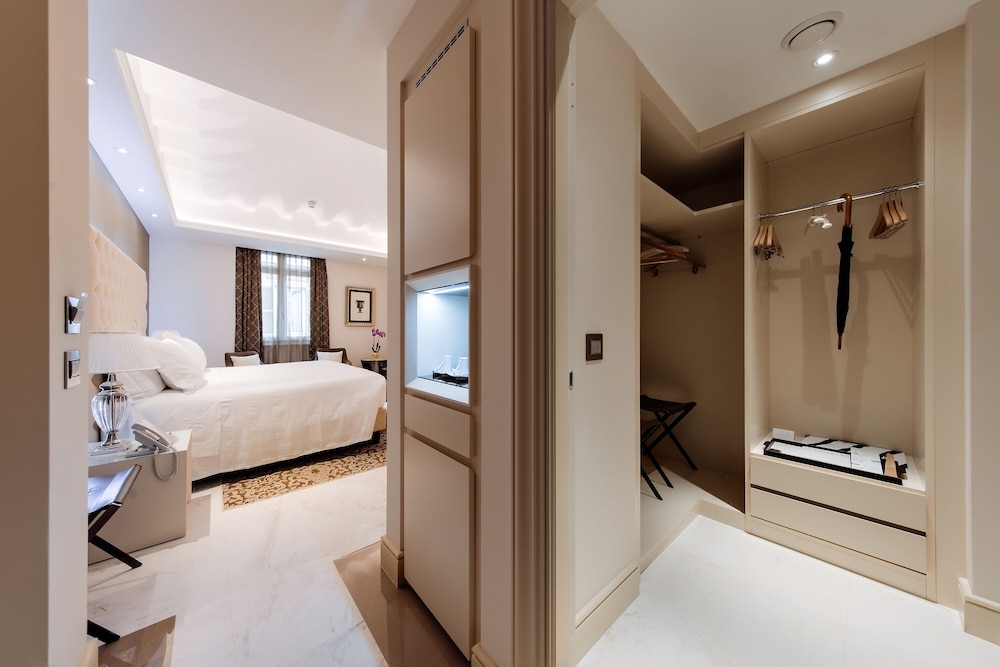 Aleph Rome Hotel, Curio Collection by Hilton 23