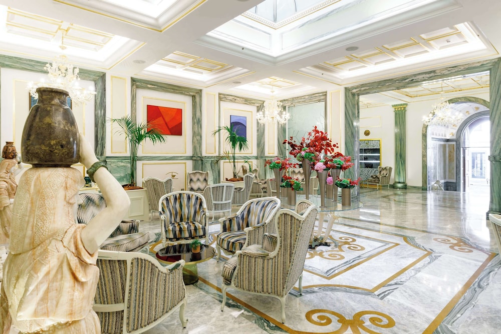 Aleph Rome Hotel, Curio Collection by Hilton 6