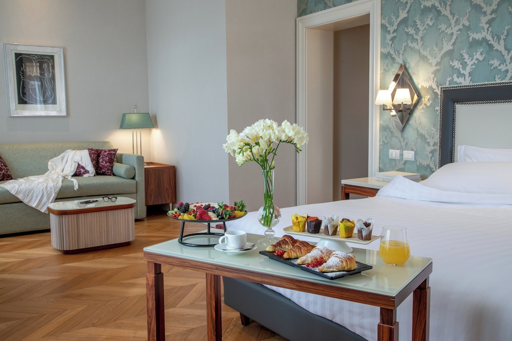 Rose Garden Palace by Omnia Hotels 12