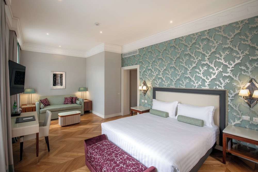 Rose Garden Palace by Omnia Hotels 10