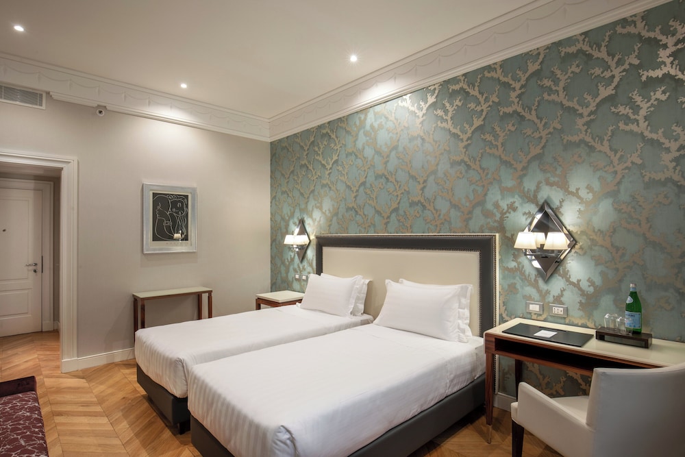 Rose Garden Palace by Omnia Hotels 16
