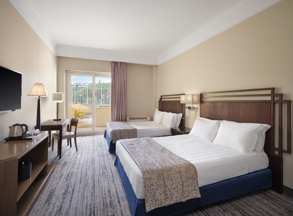 Crowne Plaza St. Peter's 22