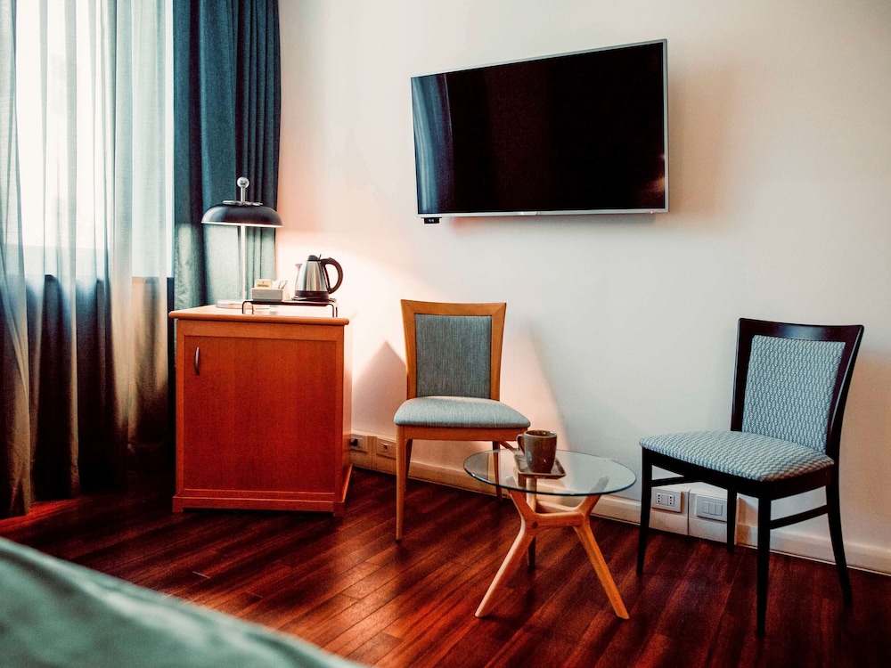 Mercure Roma Corso Trieste 7