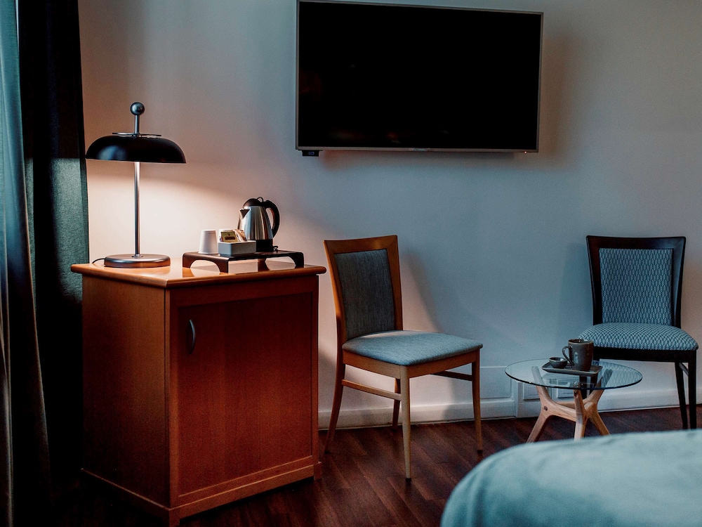 Mercure Roma Corso Trieste 3