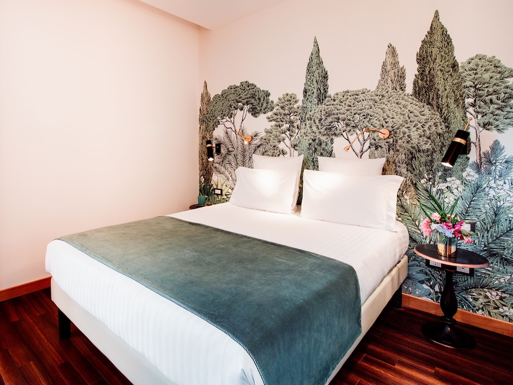 Mercure Roma Corso Trieste 5