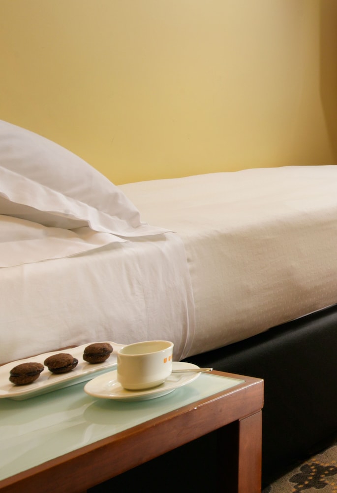 UNAHOTELS Mediterraneo Milano 3