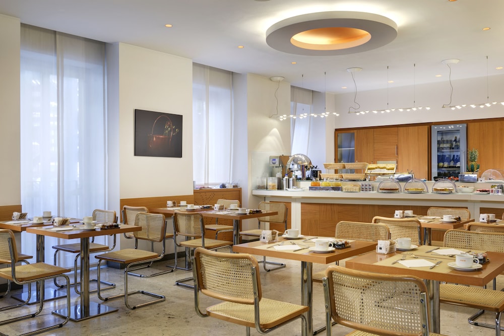 UNAHOTELS Mediterraneo Milano 23