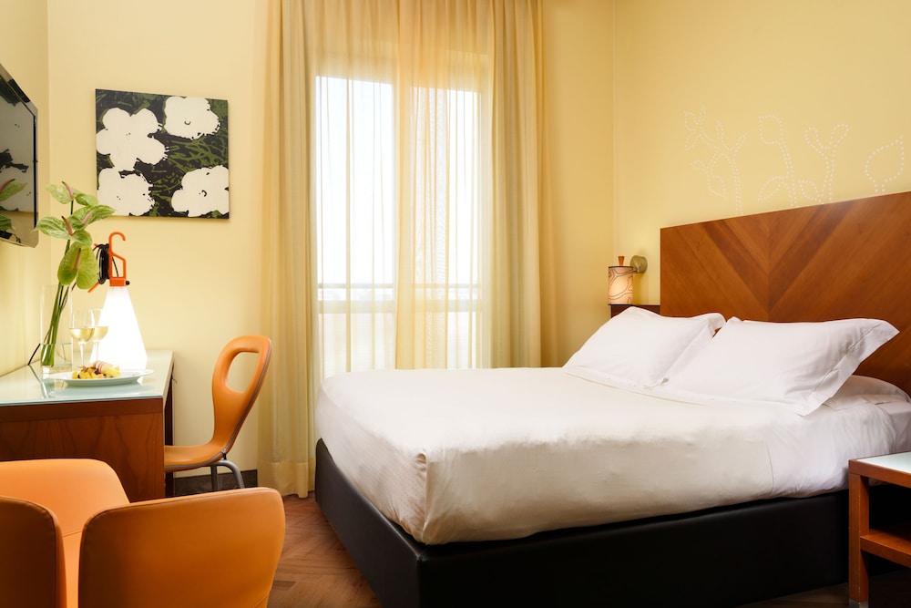 UNAHOTELS Mediterraneo Milano 11