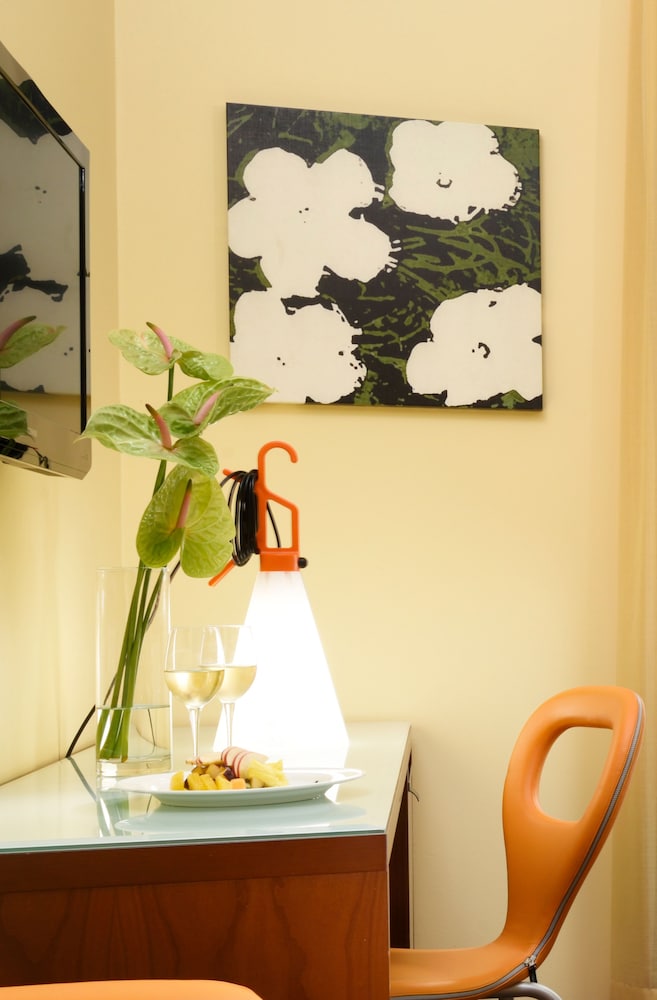 UNAHOTELS Mediterraneo Milano 6