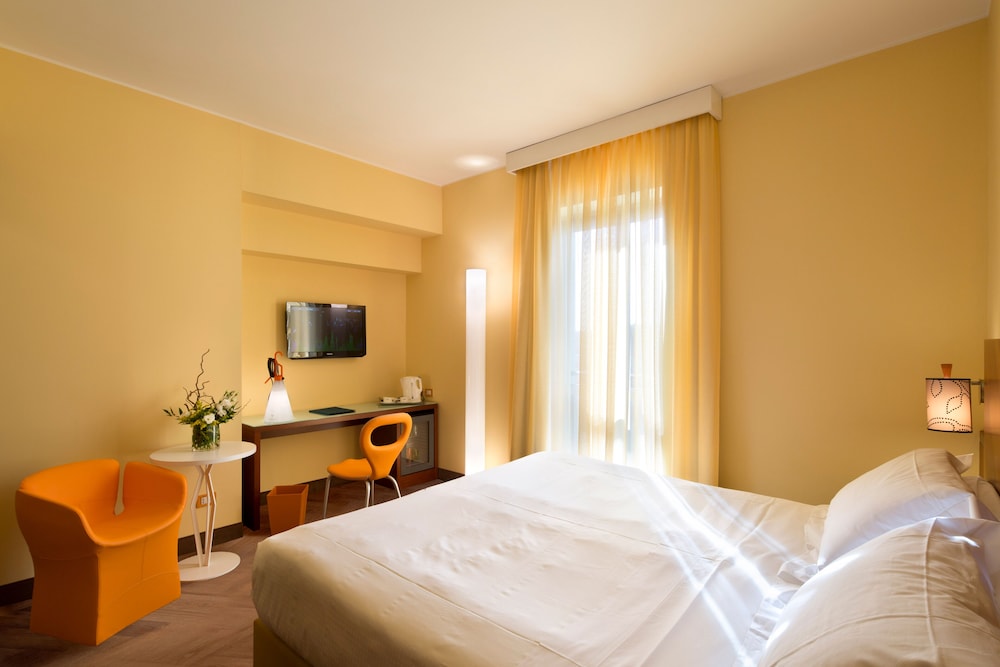 UNAHOTELS Mediterraneo Milano 16