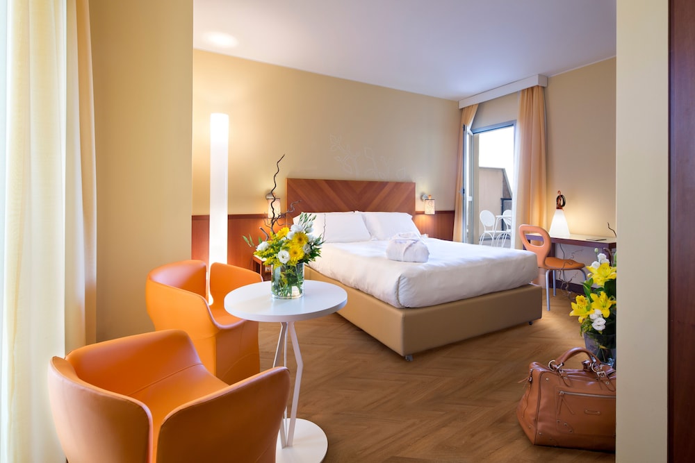 UNAHOTELS Mediterraneo Milano 12