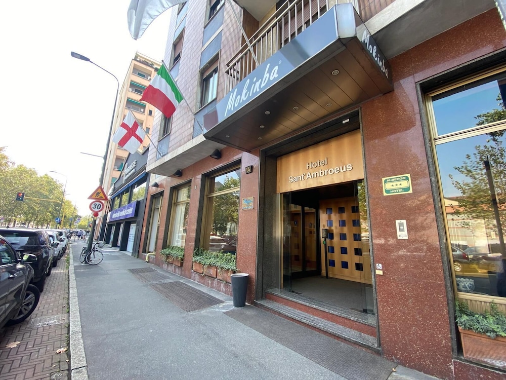 Sant'Ambroeus 1