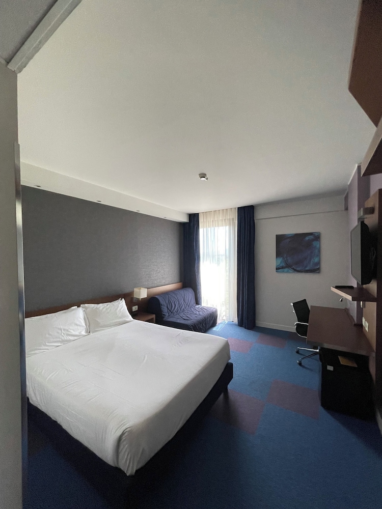 GP Hotel 12