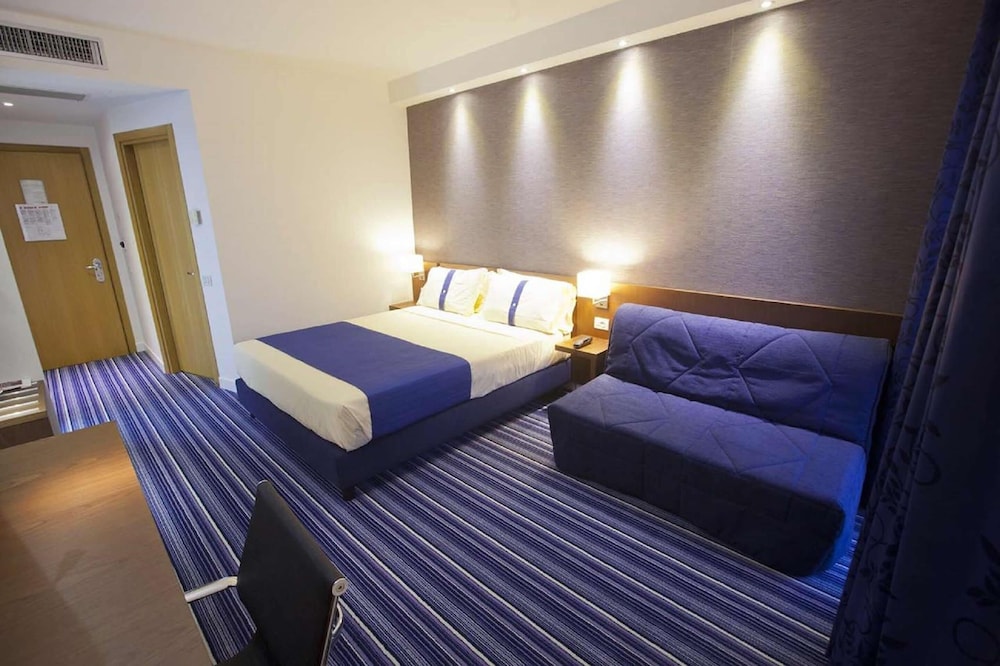 GP Hotel 8