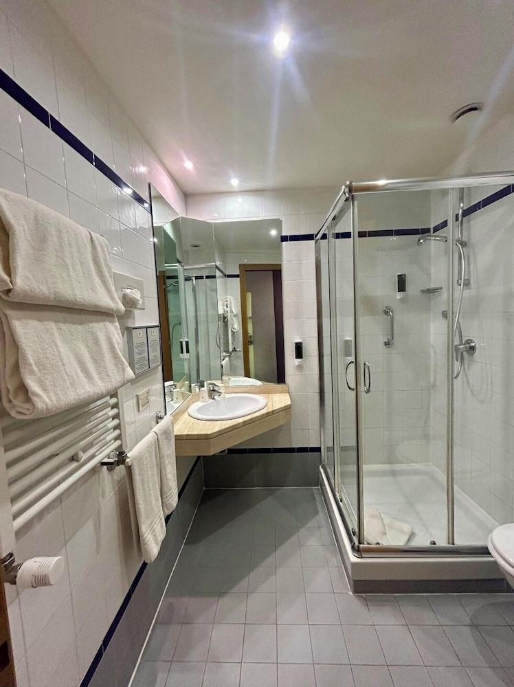 GP Hotel 23