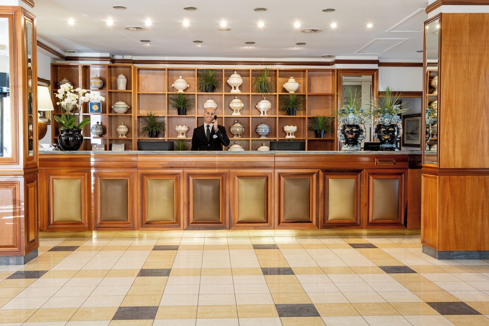 Grand Hotel Tiberio 7
