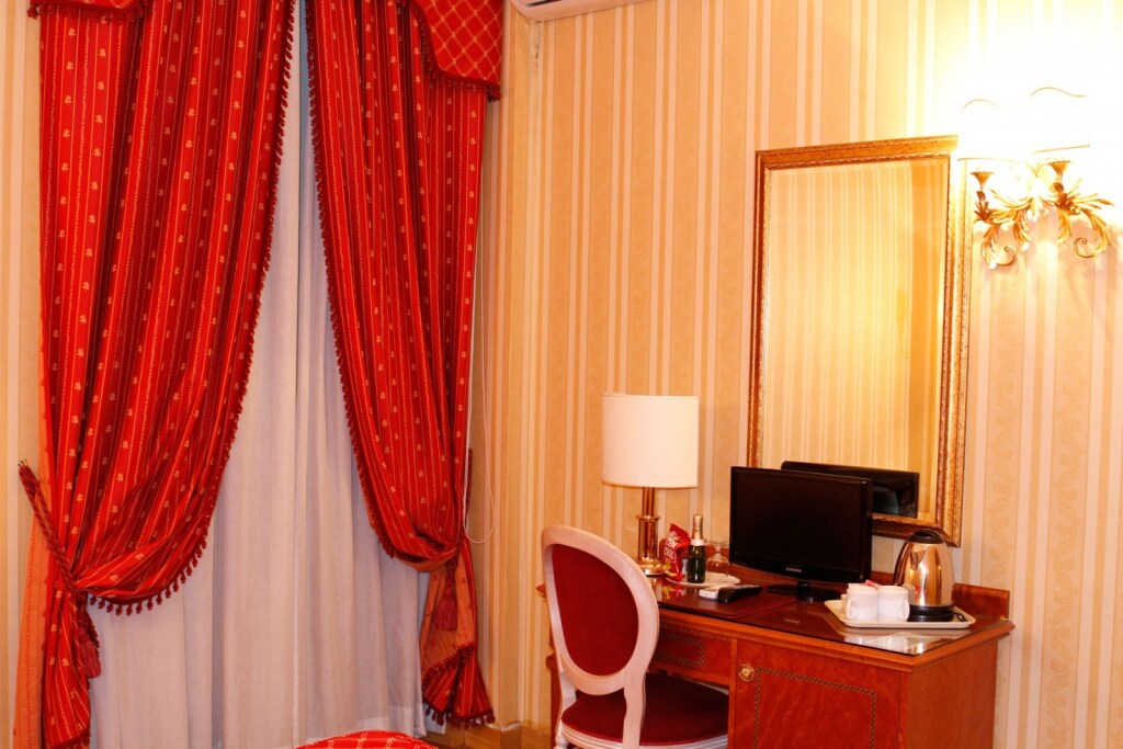 Hotel Sistina 13